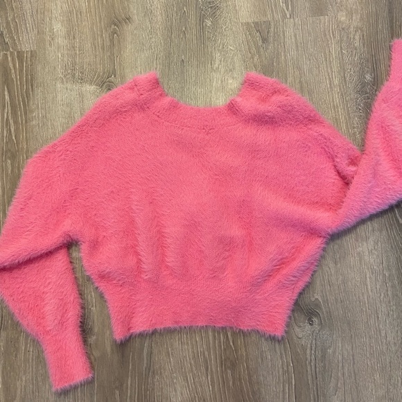 NWOT fuzzy pink sweater - Picture 4 of 5